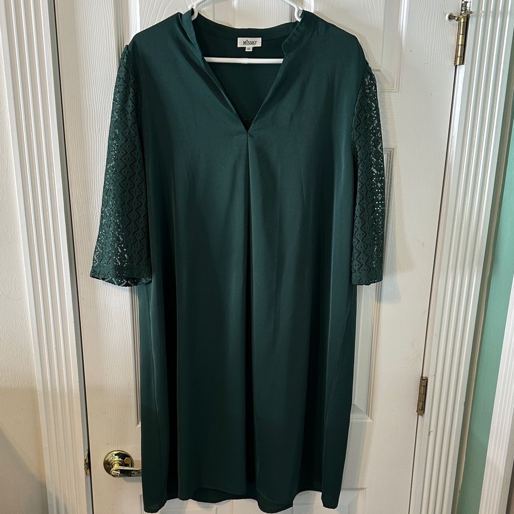 Missky Emerald Green V-Neck Dress with Lace Sleeves Women’s XL